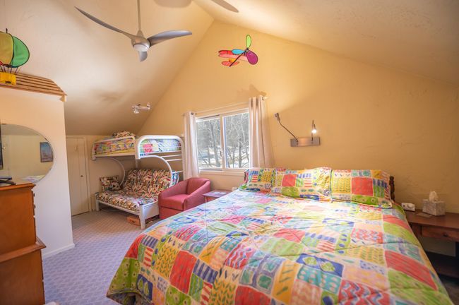 29A Maple Hill Loop, Condo with 3 bedrooms, 4 bathrooms and null parking in West Dover VT | Image 14