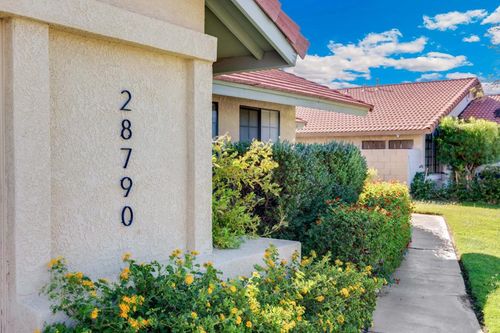 28790 Avenida Maravilla, Cathedral City, CA, 92234-8114 | Card Image