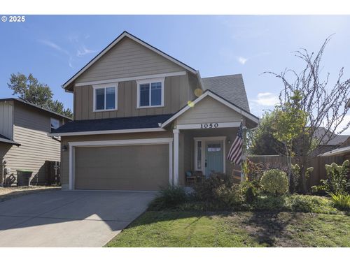 1050 Se Millright Ave, McMinnville, OR, 97128-5313 | Card Image