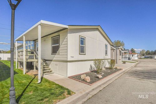 7944 W Manassas Ln, Garden City, ID, 83714-6032 | Card Image