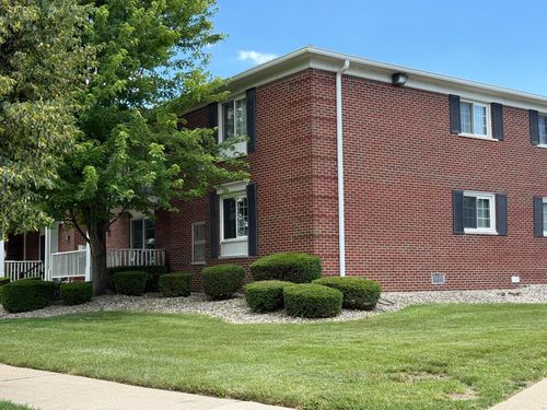 e4-1749 Monticello St, Trenton, MI, 48183-2044 | Card Image