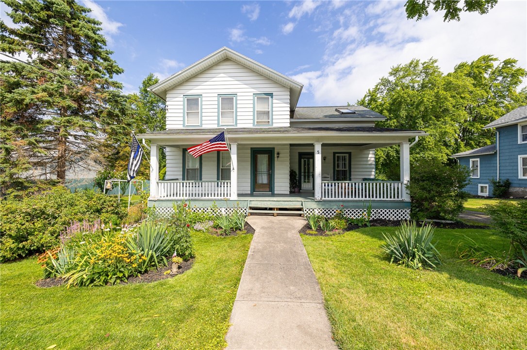 Main St, Bloomfield, NY 14469