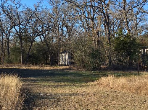 320 Alvina Ulich St, Somerville, TX, 77879-6050 | Card Image