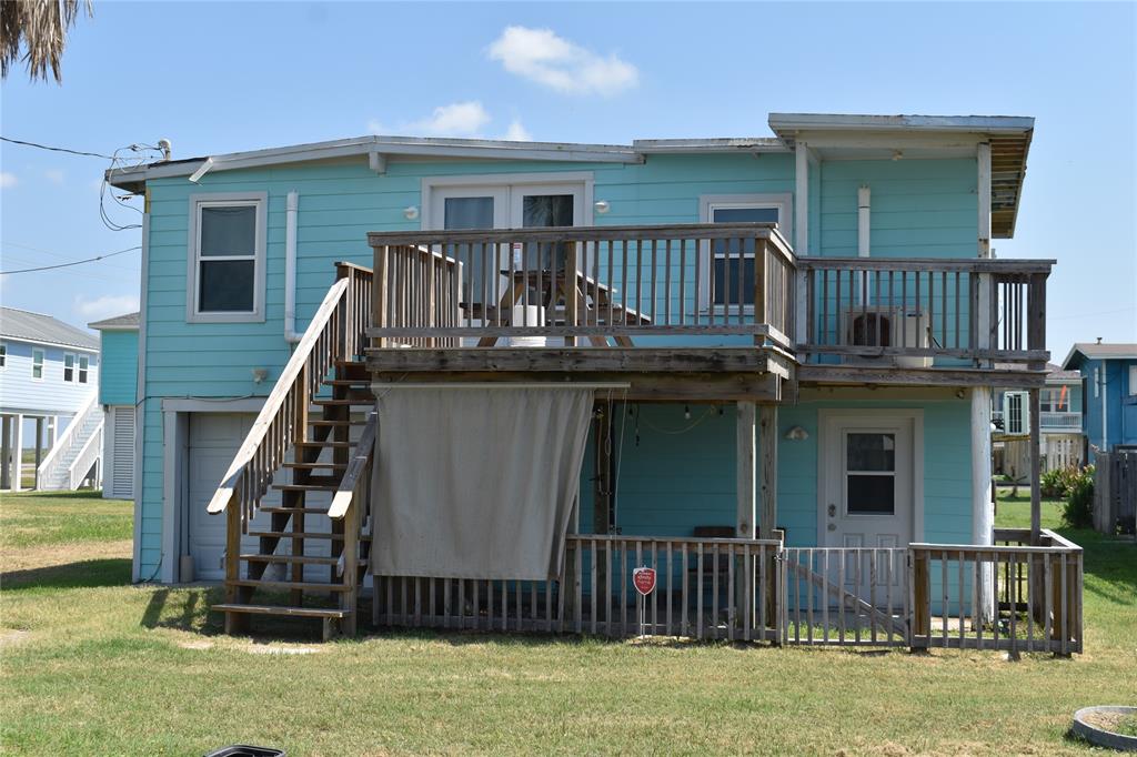 Driftwood Ct, Freeport, TX 77541