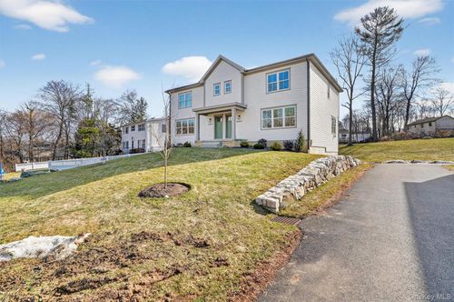 unit-e-2216 Crompond Rd, Yorktown Heights, NY, 10598-3737 | Card Image