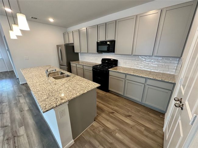 230 Olympic Ct, House other with 4 bedrooms, 2 bathrooms and 2 parking in Kyle TX | Image 8