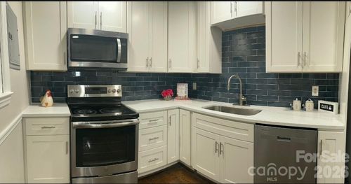 5217 Furman Pl, Charlotte, NC, 28210-2309 | Card Image