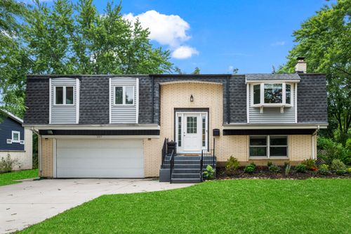 157 W Garden Ct, PALATINE, IL, 60067-2681 | Card Image
