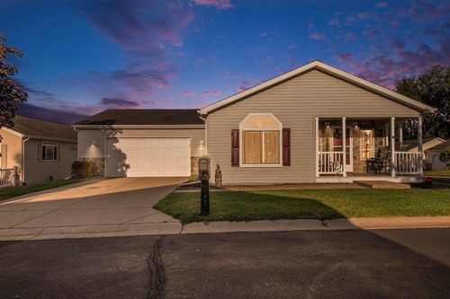 5305 Cobblefield Ln, Kalamazoo, MI, 49004-8703 | Card Image