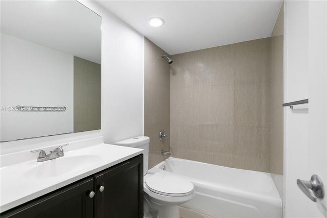 APT-737 - 3001 S Ocean Dr, Condo with 1 bedrooms, 1 bathrooms and null parking in Hollywood FL | Image 15