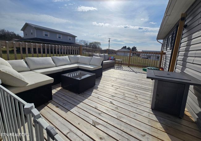 406 Holmes St, House other with 4 bedrooms, 2 bathrooms and null parking in Jonesville VA | Image 10