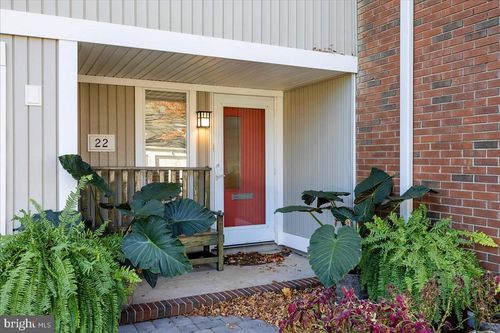 22 Gordon Way, Princeton, NJ, 08540-3957 | Card Image