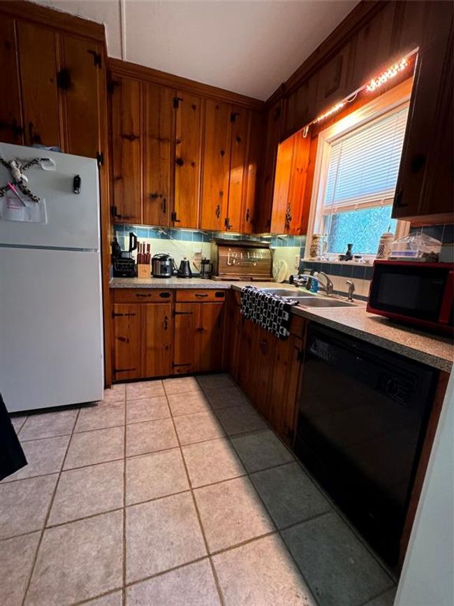 Main Home | Image 33