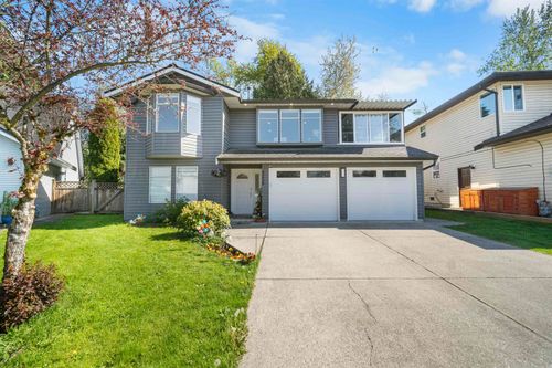 5258 197 St, Langley, BC, V3A7X8 | Card Image