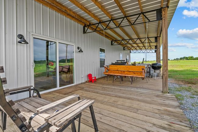 Covered outdoor space | Image 28