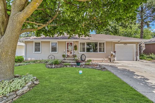 544 E 2nd St, Lockport, IL, 60441-3102 | Card Image