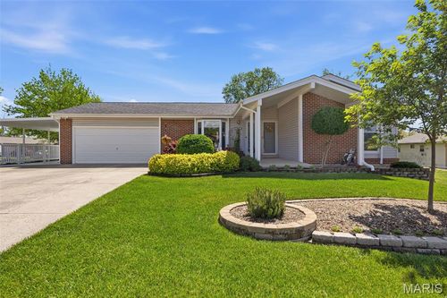 2009 Brutus Ct, Fenton, MO, 63026-2111 | Card Image