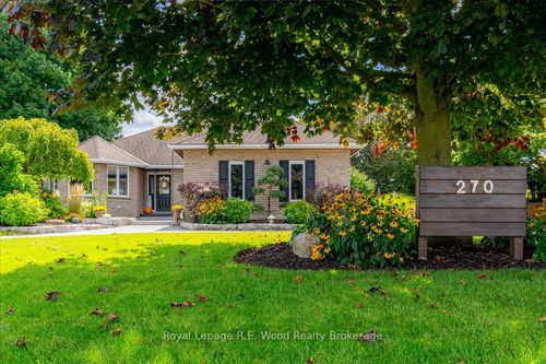 270 Talbot St, Norfolk, ON, N0J1E0 | Card Image