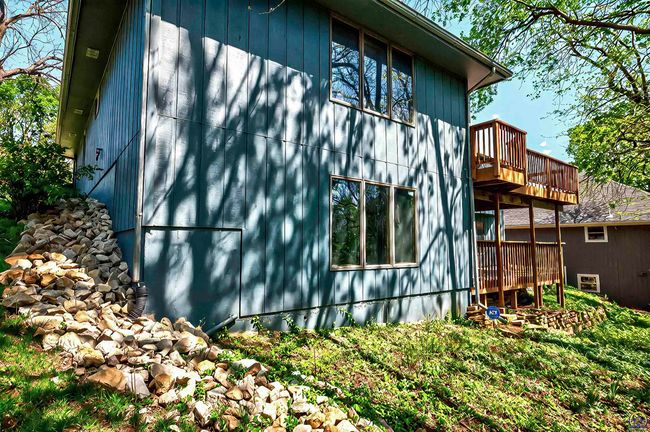 3835 Sw Wood Valley Dr, House other with 5 bedrooms, 3 bathrooms and null parking in Topeka KS | Image 36