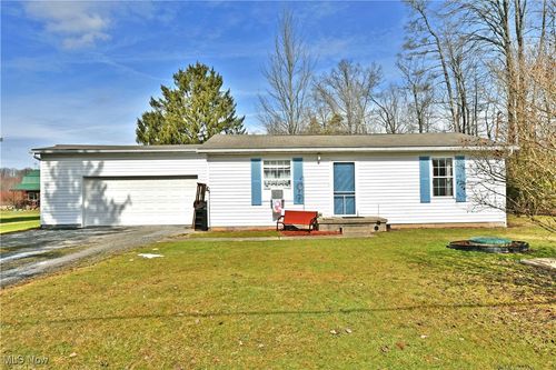 4073 Cadwallader Sonk, Cortland, OH, 44410 | Card Image