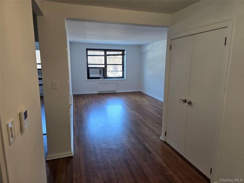 apt-2o-213 75th Ave, Oakland Gardens, NY, 11364-3323 | Card Image