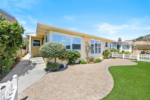 4-220 Cliff Dr, Laguna Beach, CA, 92651-1815 | Card Image