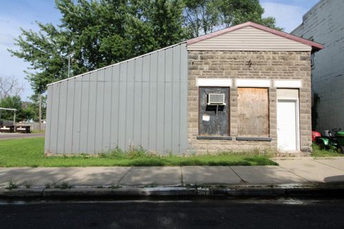 516 Oak St, ARENA, WI, 53503-9106 | Card Image