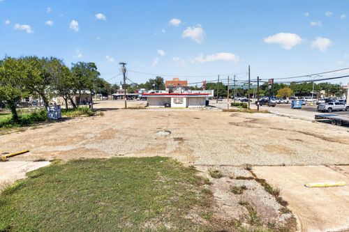 400 W Brown St, Ennis, TX, 75119-4628 | Card Image