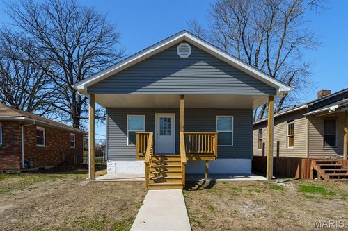 1111 Greenwood St, Madison, IL, 62060-1234 | Card Image