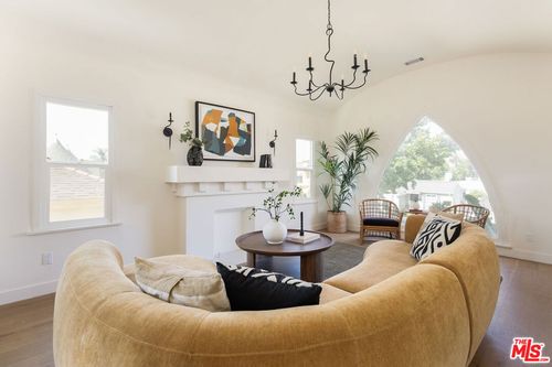 2812 1/2 Somerset Drive, Los Angeles, CA, 90016 | Card Image