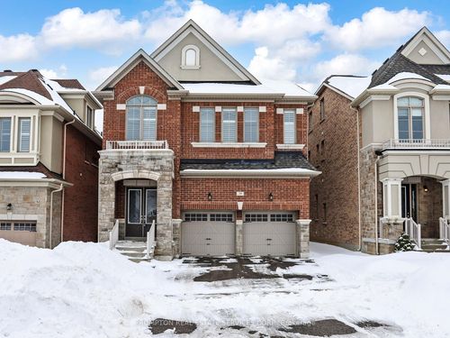 39 Giardina Cres, Richmond Hill, ON, L4B0G1 | Card Image