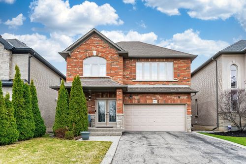 147 Garinger Cres, Binbrook, ON, L0R1C0 | Card Image
