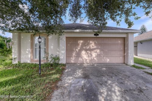 2153 Redwood Cir Ne, Palm Bay, FL, 32905-4001 | Card Image
