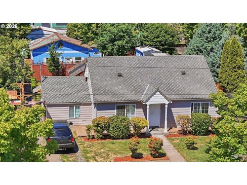 2027 Coral Ave Ne, Salem, OR, 97305 | Card Image