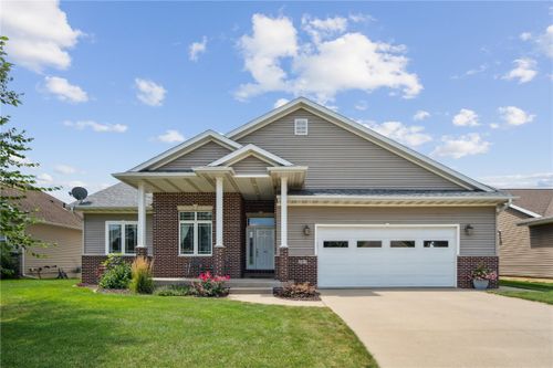 201 Endeavor Avenue, Urbana, IA, 52345 | Card Image