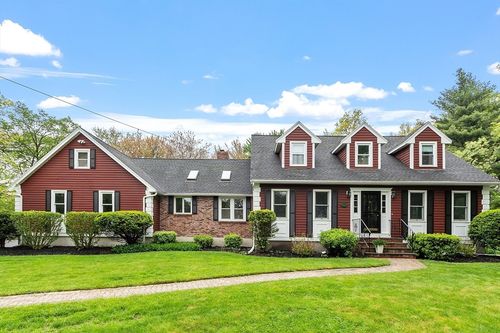 48 Cooney Rd, Tewksbury, MA, 01876-1066 | Card Image