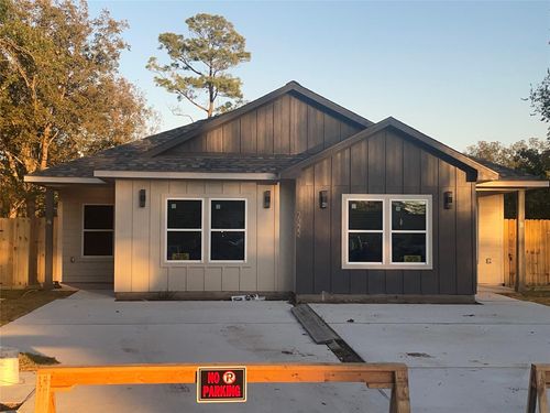 7322 Phillips St, Houston, TX, 77088-7731 | Card Image