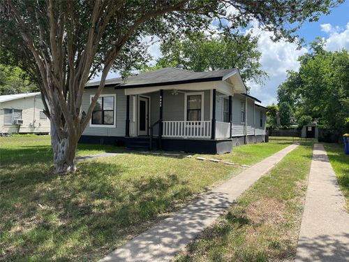 1120 Saint Paul St, Gonzales, TX, 78629-2919 | Card Image