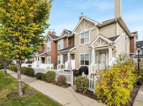 149 Elgin Gdns Se, Calgary, AB, T2Z4T6 | Card Image