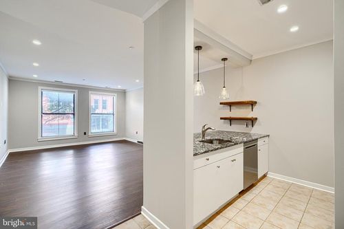 unit-112-2007 Clipper Park Rd, BALTIMORE, MD, 21211-1461 | Card Image