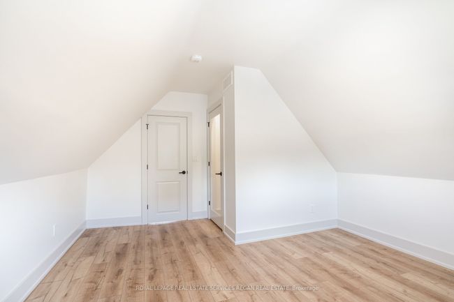 267 Dundurn St S, Home with 2 bedrooms, 2 bathrooms and 1 parking in Hamilton ON | Image 28