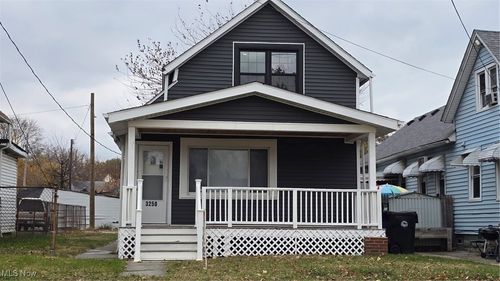 3250 Fulton Rd, Cleveland, OH, 44109-1456 | Card Image