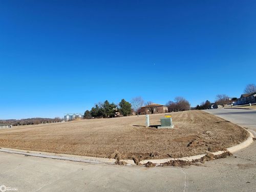 460 Pin Oak Dr, Ida Grove, IA, 51445-1575 | Card Image