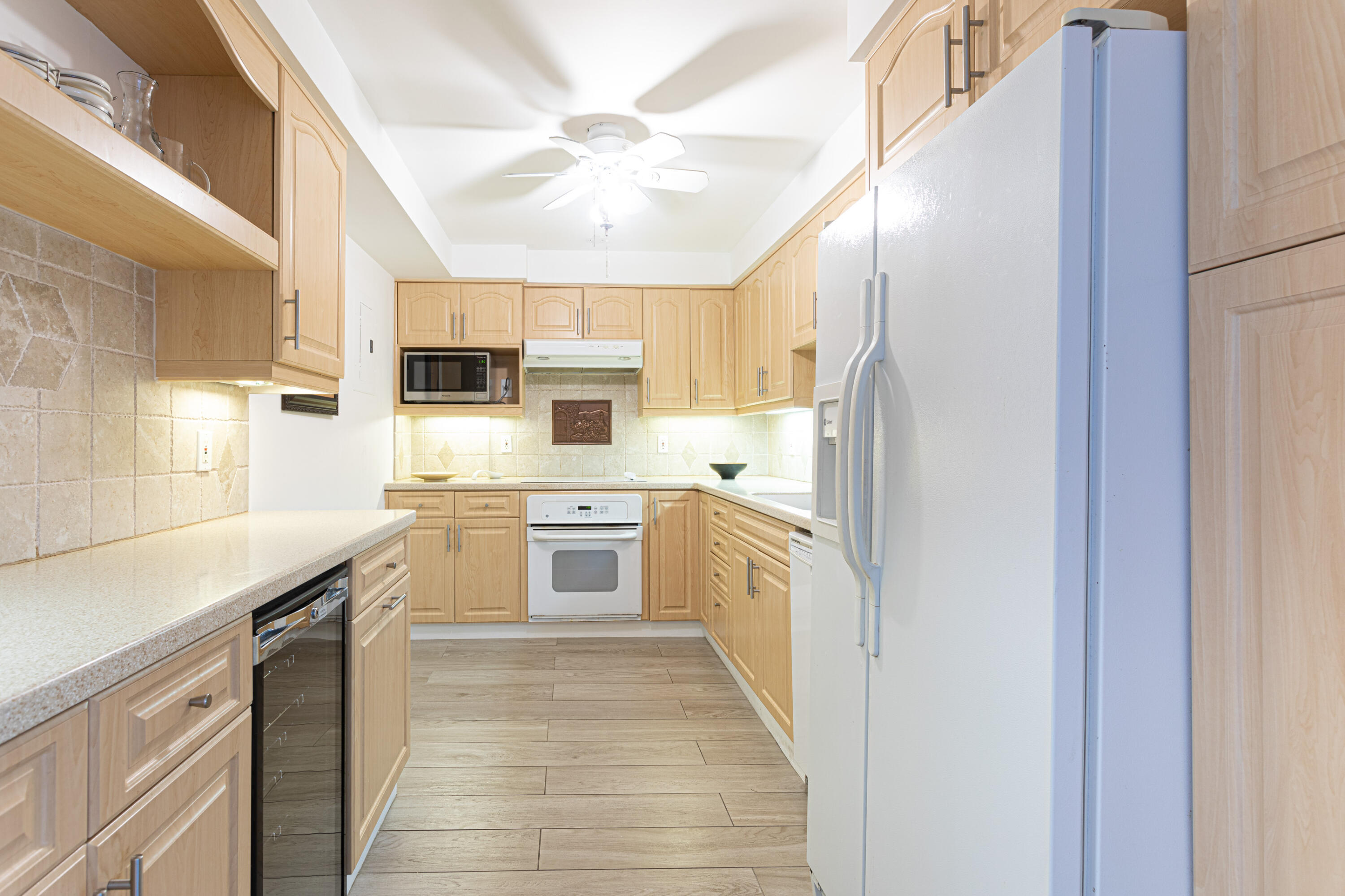 Residential Lease in South Palm Beach 3