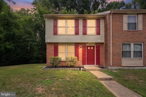 3601 Wharf Ln, TRIANGLE, VA, 22172-1055 | Card Image