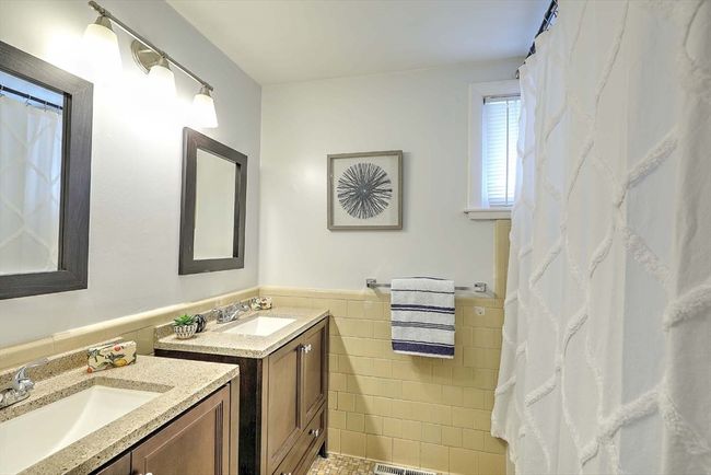 622 Pike Ave, House other with 3 bedrooms, 2 bathrooms and 4 parking in Attleboro MA | Image 31
