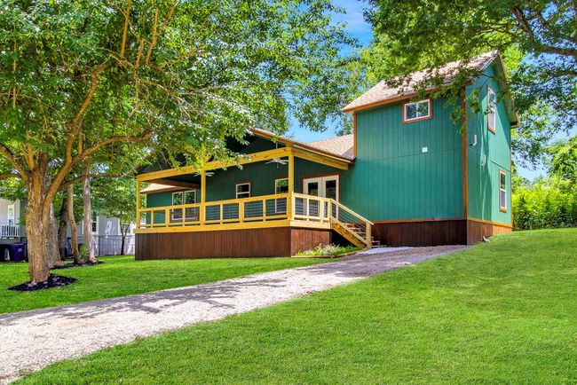 220 Tortuga Way, House other with 3 bedrooms, 2 bathrooms and null parking in Pointblank TX | Image 5