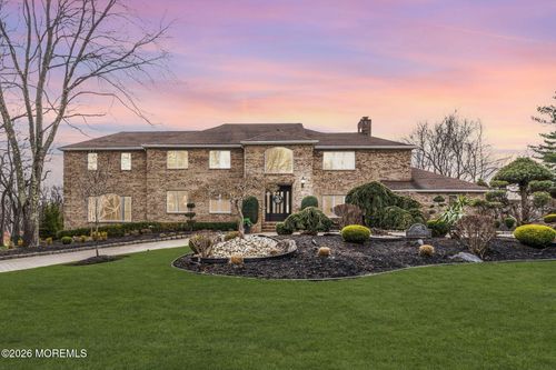 12 Meadowview Dr, Colts Neck, NJ, 07722-1118 | Card Image