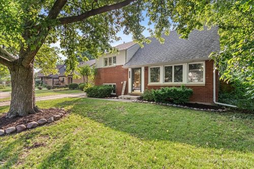 18530 Stedhall Rd, Homewood, IL, 60430-3030 | Card Image