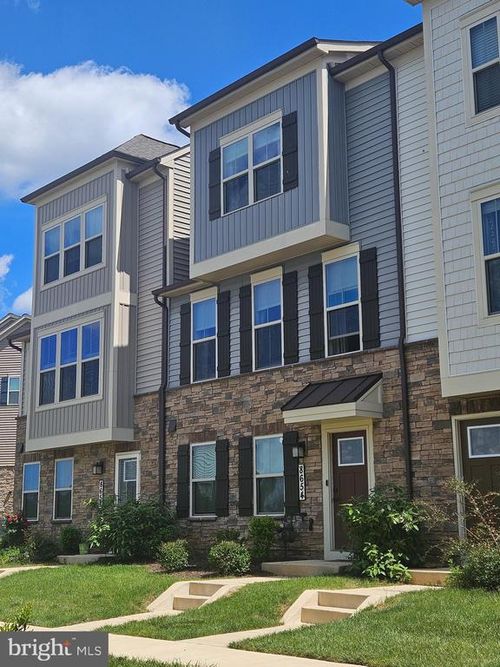 8654 Shady Pines Dr, FREDERICK, MD, 21704-6782 | Card Image